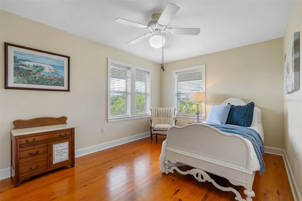 1215 Bayshore Drive Terra Ceia FL 34250