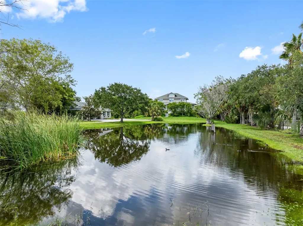 1215 Bayshore Drive Terra Ceia FL 34250