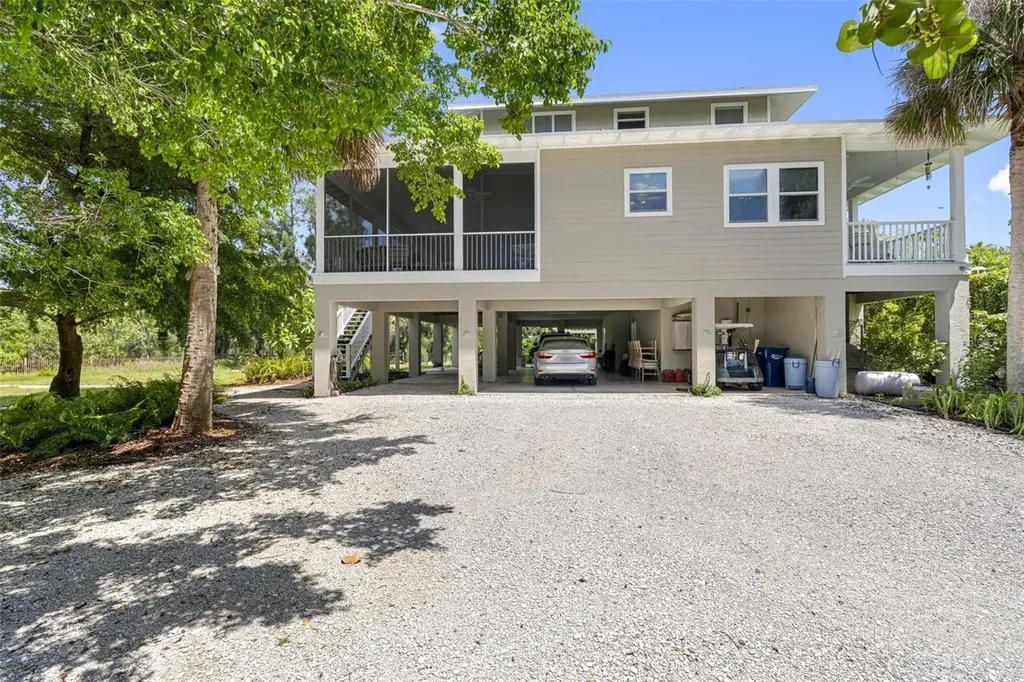 1215 Bayshore Drive Terra Ceia FL 34250