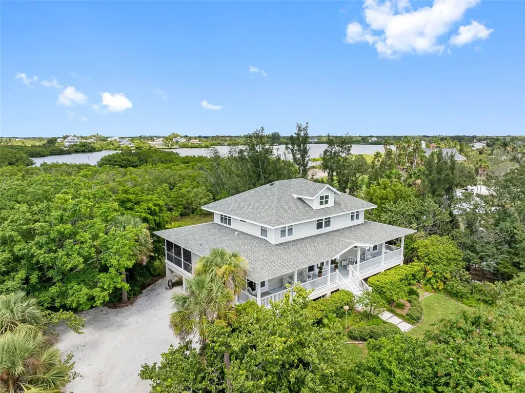 1215 Bayshore Drive Terra Ceia FL 34250