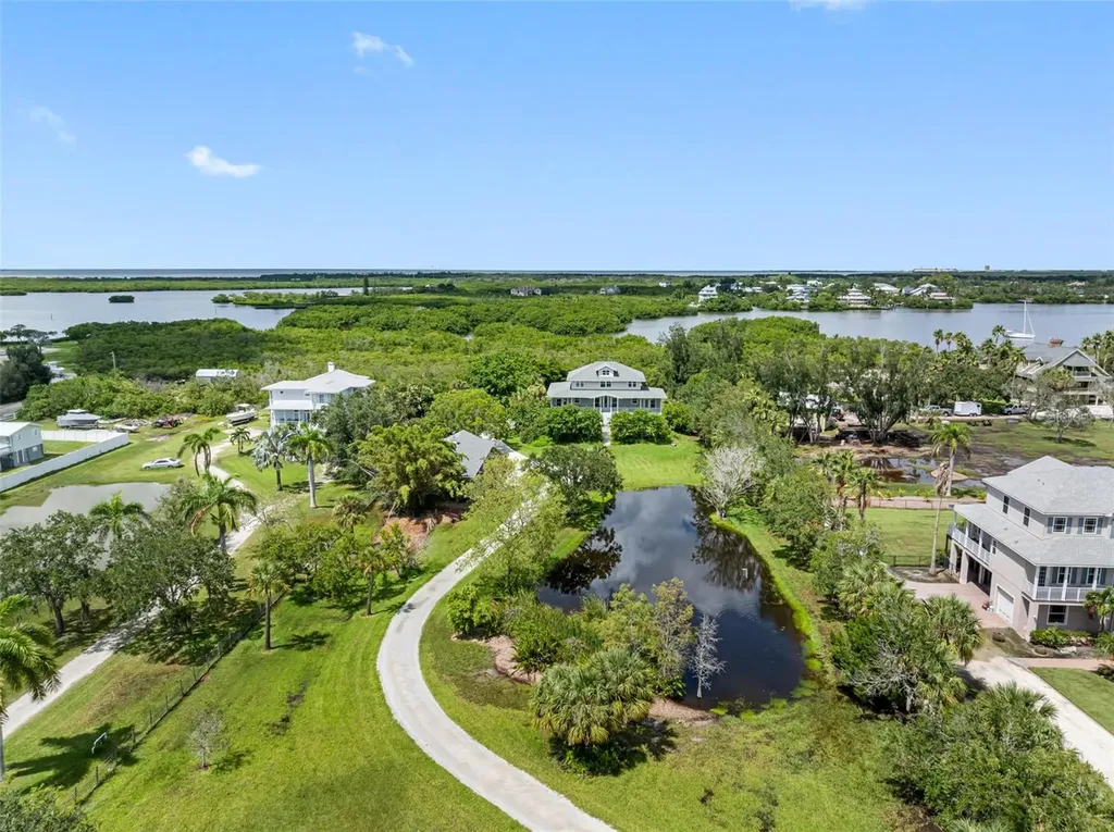 1215 Bayshore Drive Terra Ceia FL 34250