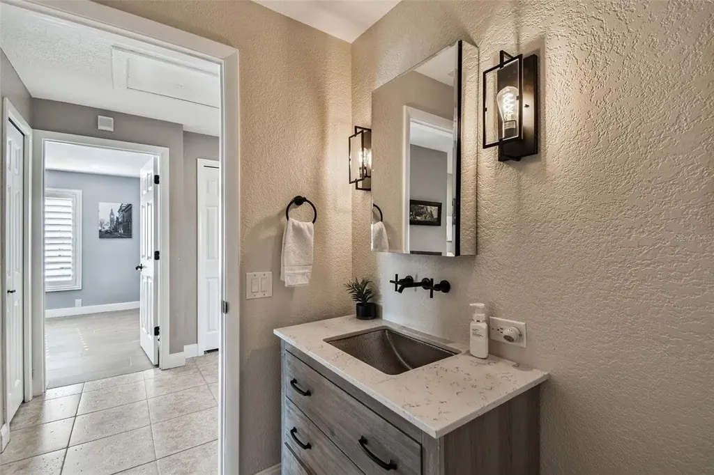 4169 Saltwater Boulevard Tampa FL 33615