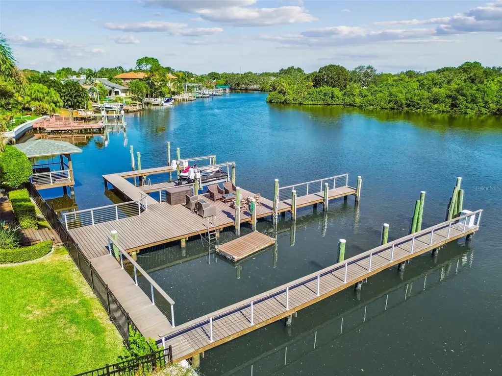 4169 Saltwater Boulevard Tampa FL 33615
