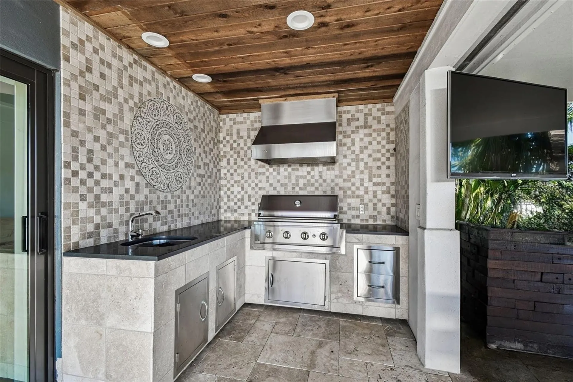 4169 Saltwater Boulevard Tampa FL 33615