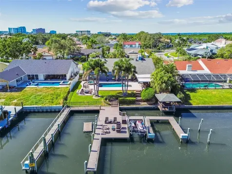 4169 Saltwater Boulevard Tampa FL 33615