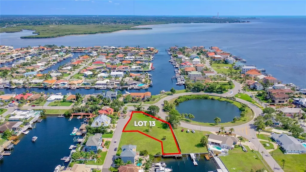 Lot 13 Captains Court New Port Richey FL 34652
