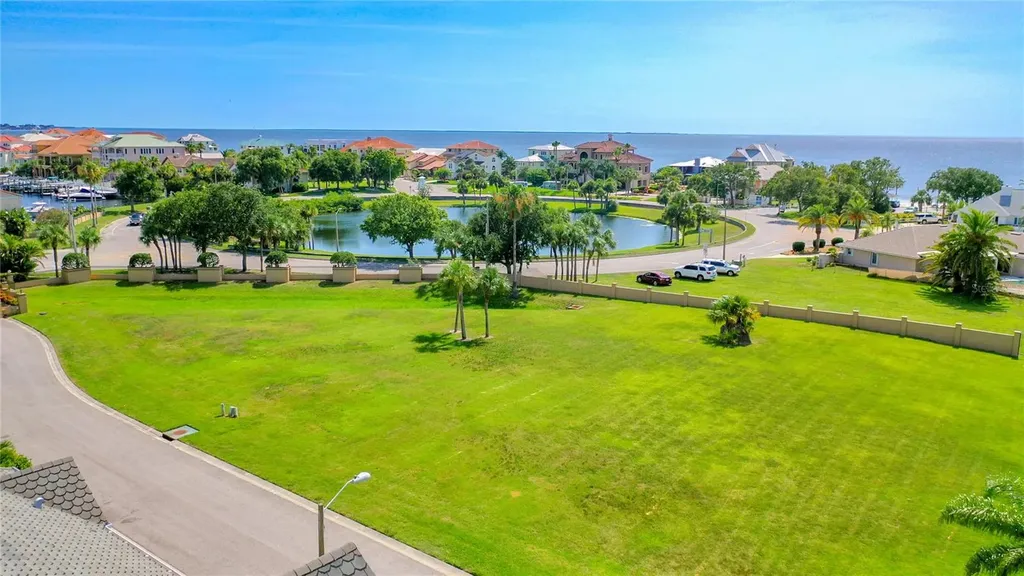 Lot 13 Captains Court New Port Richey FL 34652
