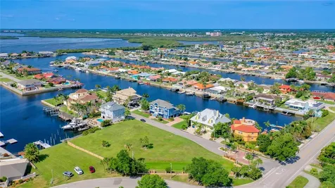 Lot 13 Captains Court New Port Richey FL 34652