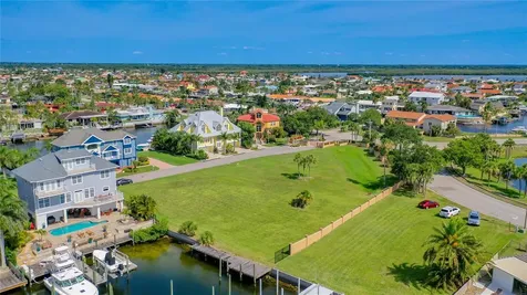 Lot 13 Captains Court New Port Richey FL 34652
