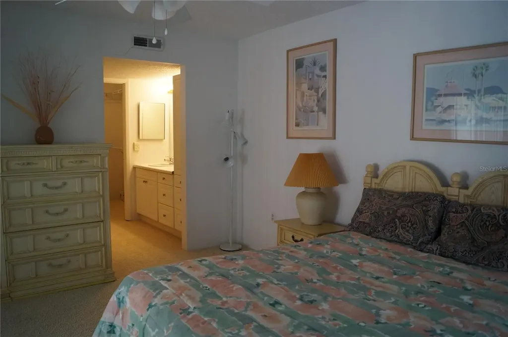 7701 Starkey Road Seminole FL 33777