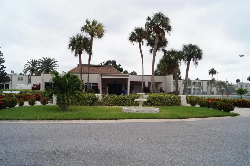 7701 Starkey Road Seminole FL 33777