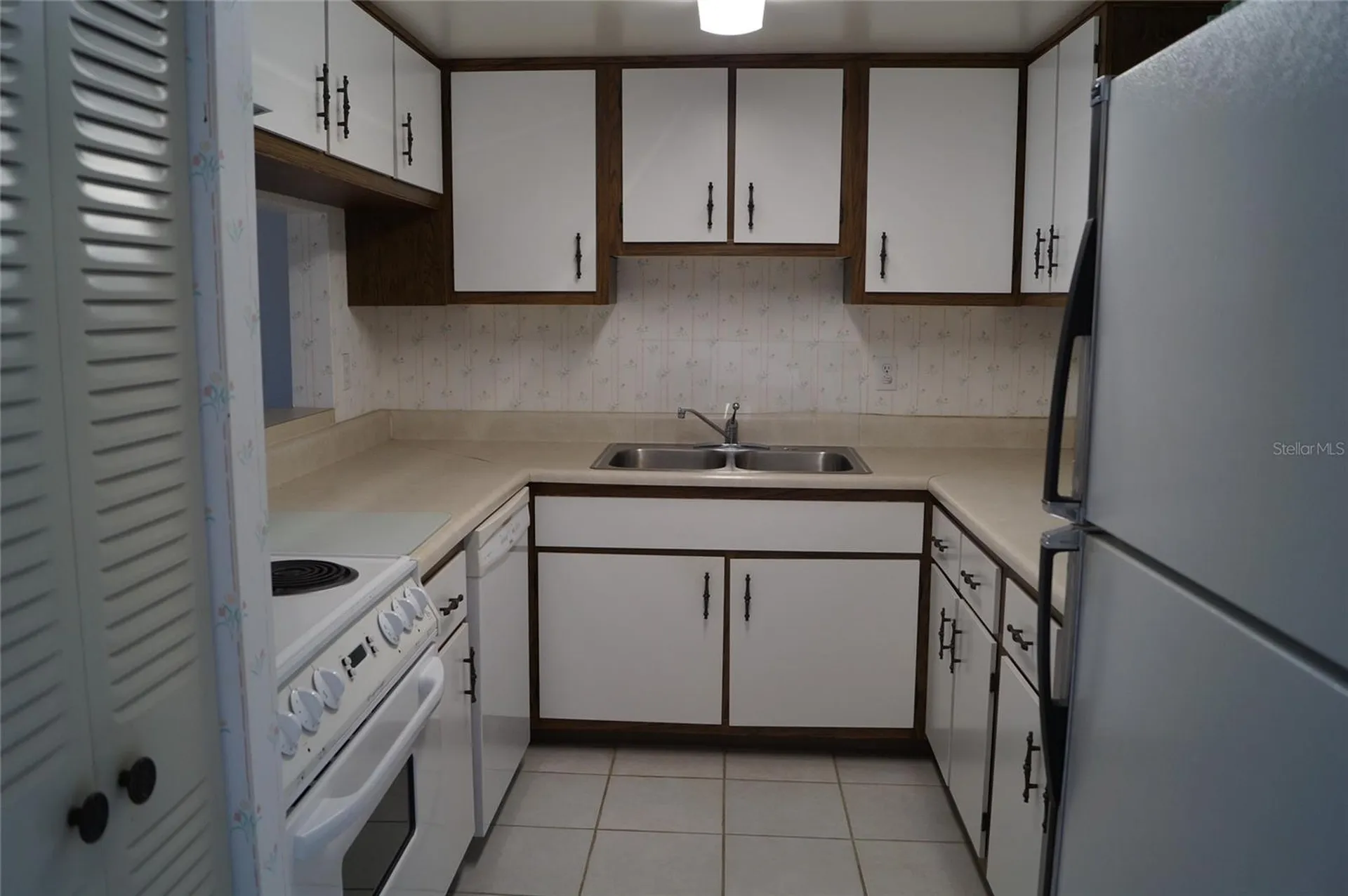7701 Starkey Road Seminole FL 33777