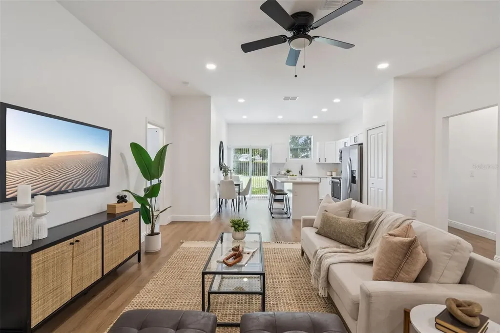 2604 S Elm Avenue Sanford FL 32773