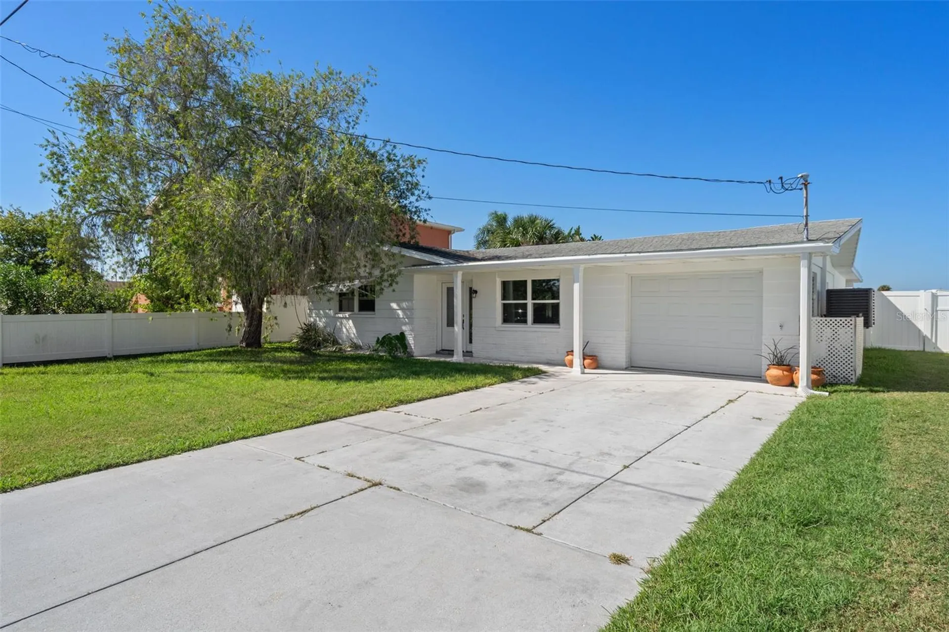 13611 Evelane Drive Hudson FL 34667