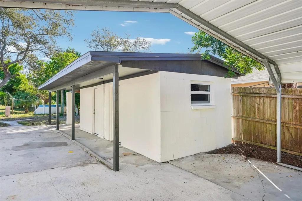 12832 Campbell Lane Largo FL 33774