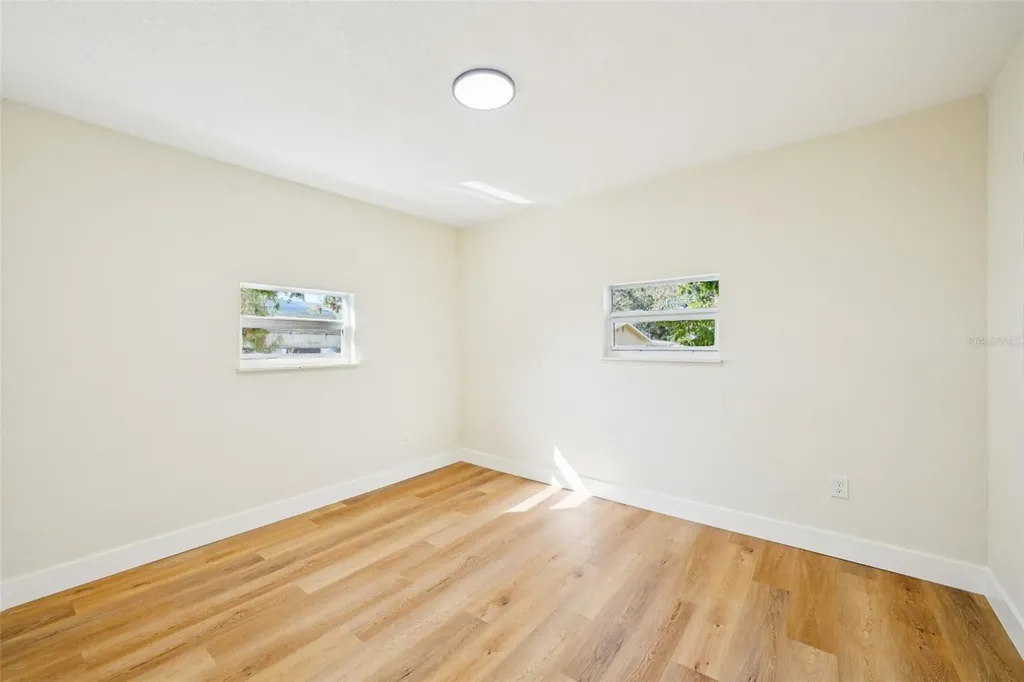 12832 Campbell Lane Largo FL 33774