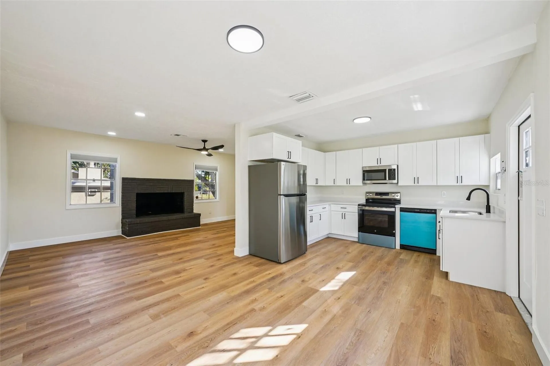 12832 Campbell Lane Largo FL 33774