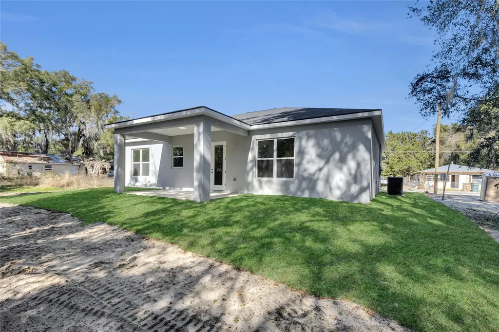 902 SW 2nd Street Ocala FL 34471