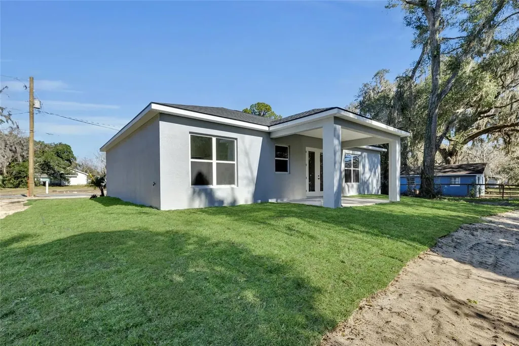 902 SW 2nd Street Ocala FL 34471
