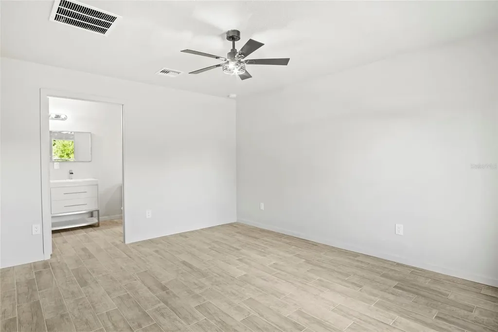 3848 NW 19th Avenue Okeechobee FL 34972
