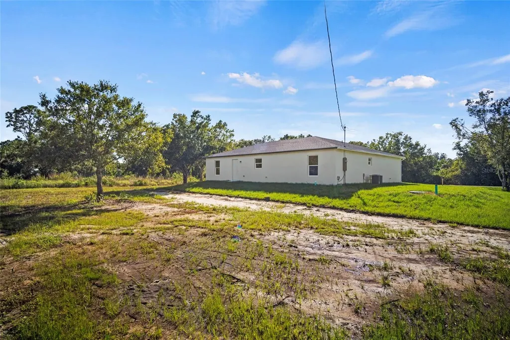 3848 NW 19th Avenue Okeechobee FL 34972