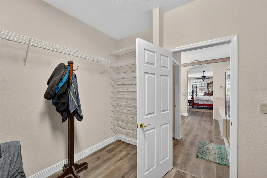 10734 Banfield Drive Riverview FL 33579