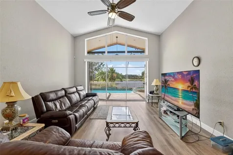 10734 Banfield Drive Riverview FL 33579