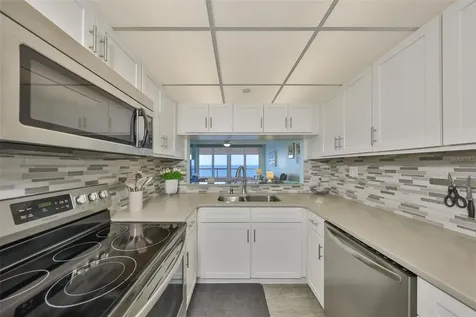 1340 Gulf Boulevard Clearwater Beach FL 33767