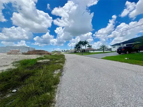 530 NW 18th Place Cape Coral FL 33993