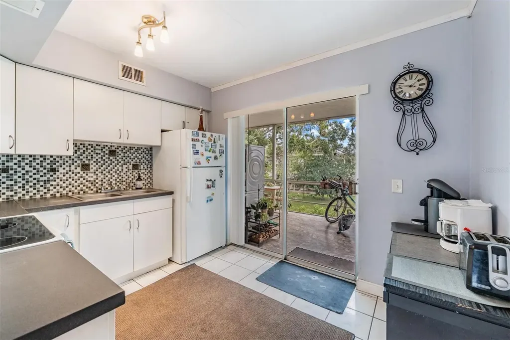 5665 40th Avenue N Kenneth City FL 33709