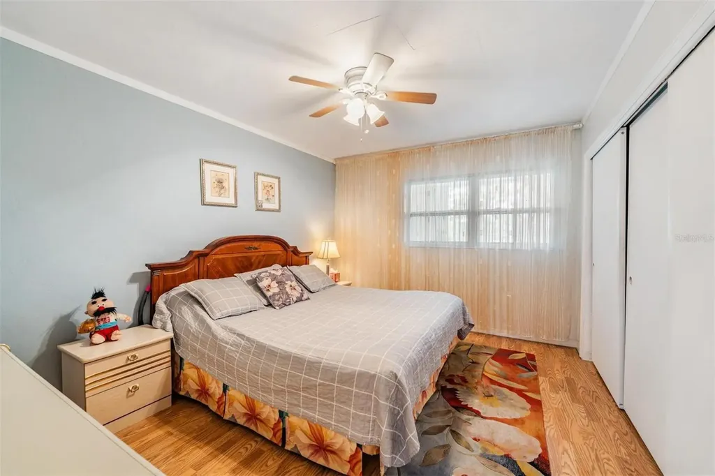 5665 40th Avenue N Kenneth City FL 33709