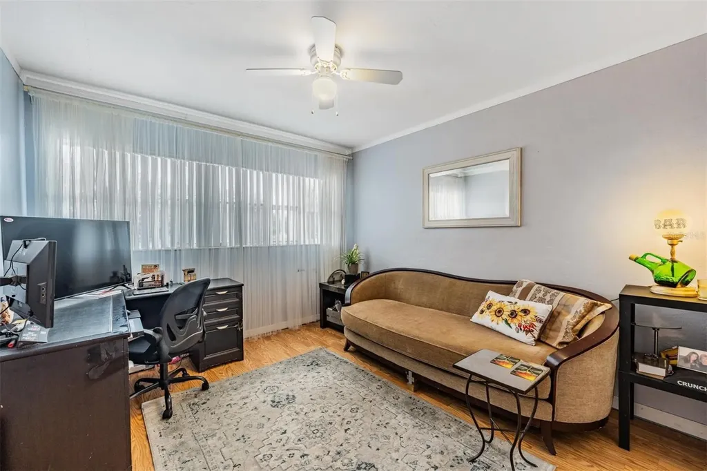 5665 40th Avenue N Kenneth City FL 33709