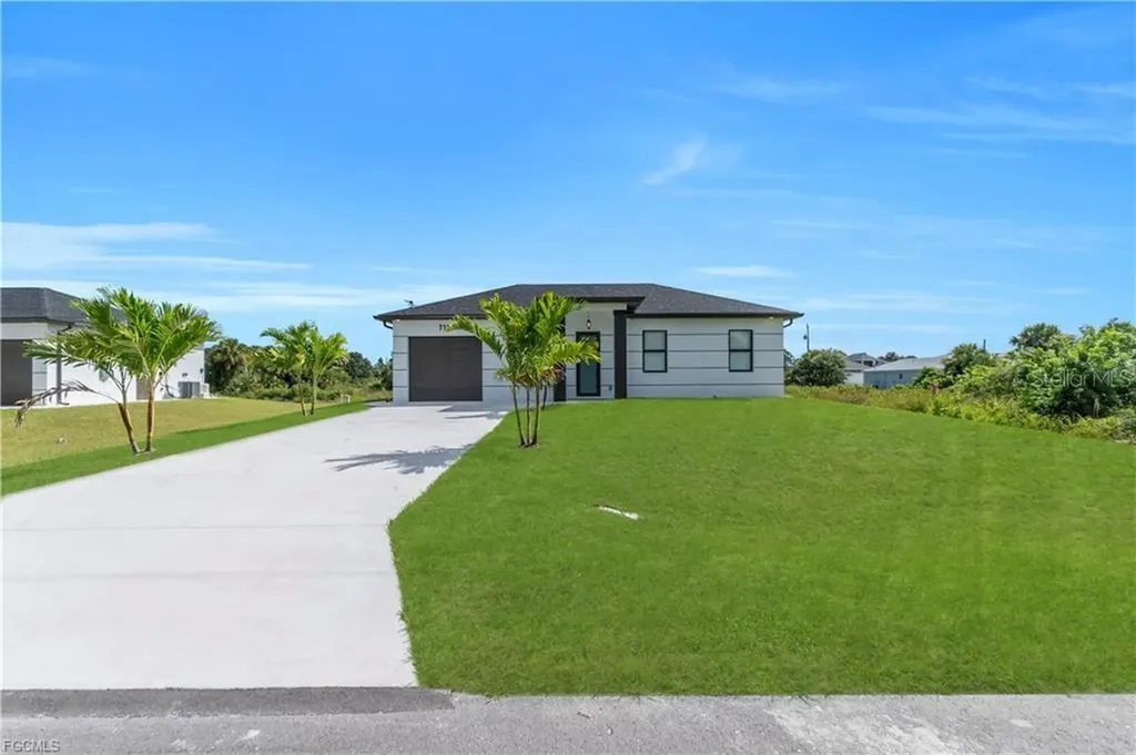 713 Roma Avenue S Lehigh Acres FL 33974