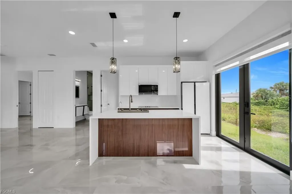 713 Roma Avenue S Lehigh Acres FL 33974