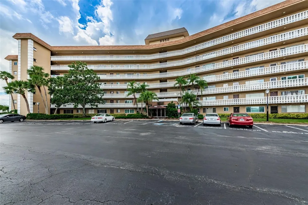 8950 Park Boulevard Seminole FL 33777