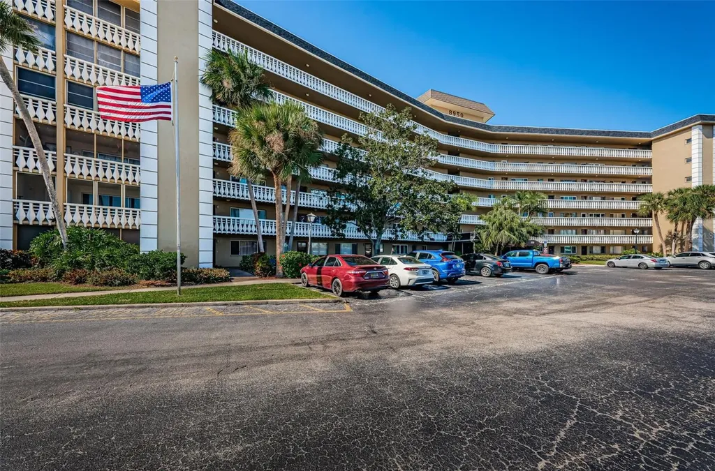 8950 Park Boulevard Seminole FL 33777