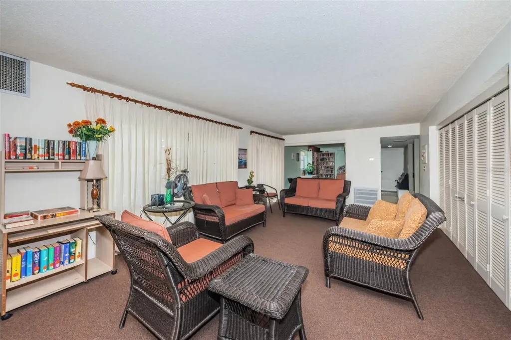 8950 Park Boulevard Seminole FL 33777