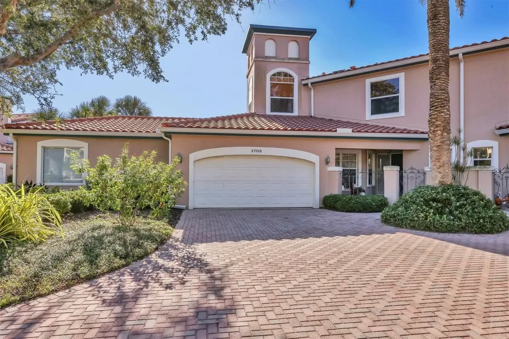 1703 Starling Drive Sarasota FL 34231