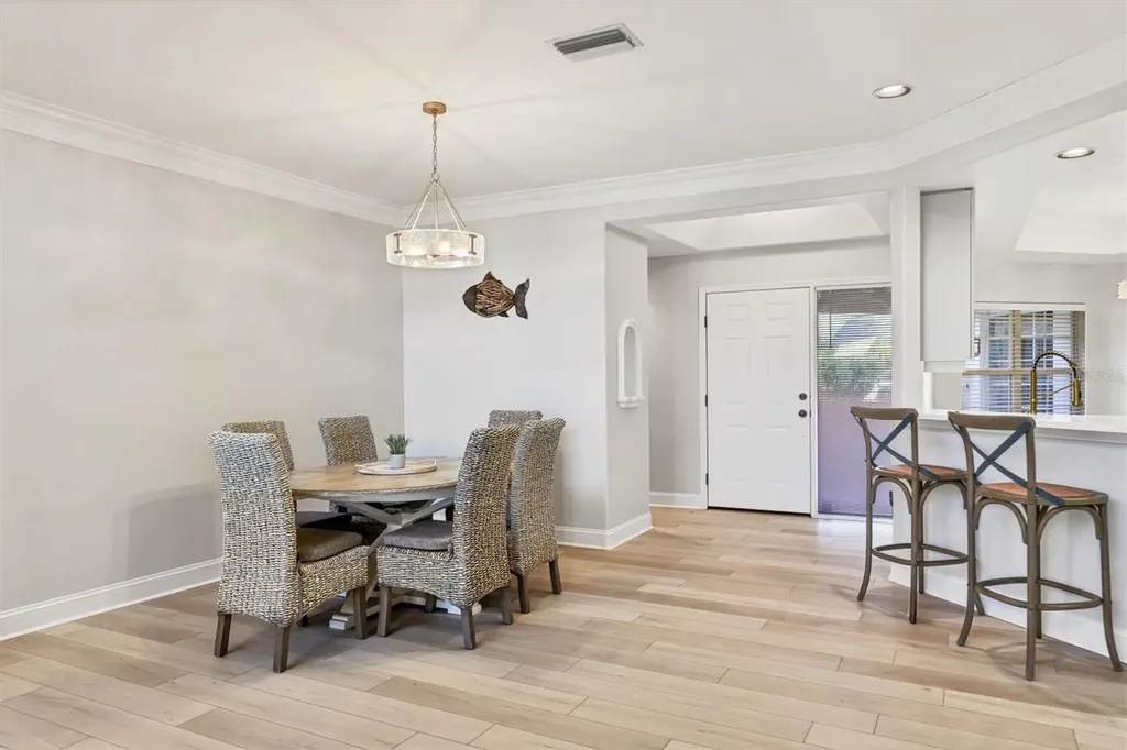 1703 Starling Drive Sarasota FL 34231