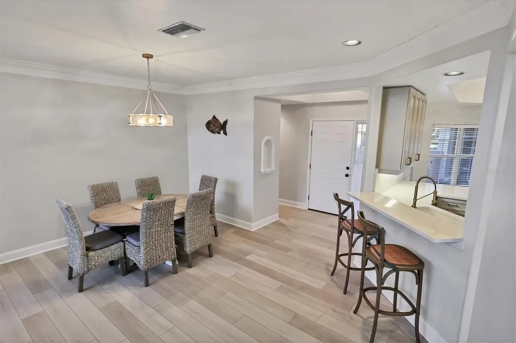 1703 Starling Drive Sarasota FL 34231