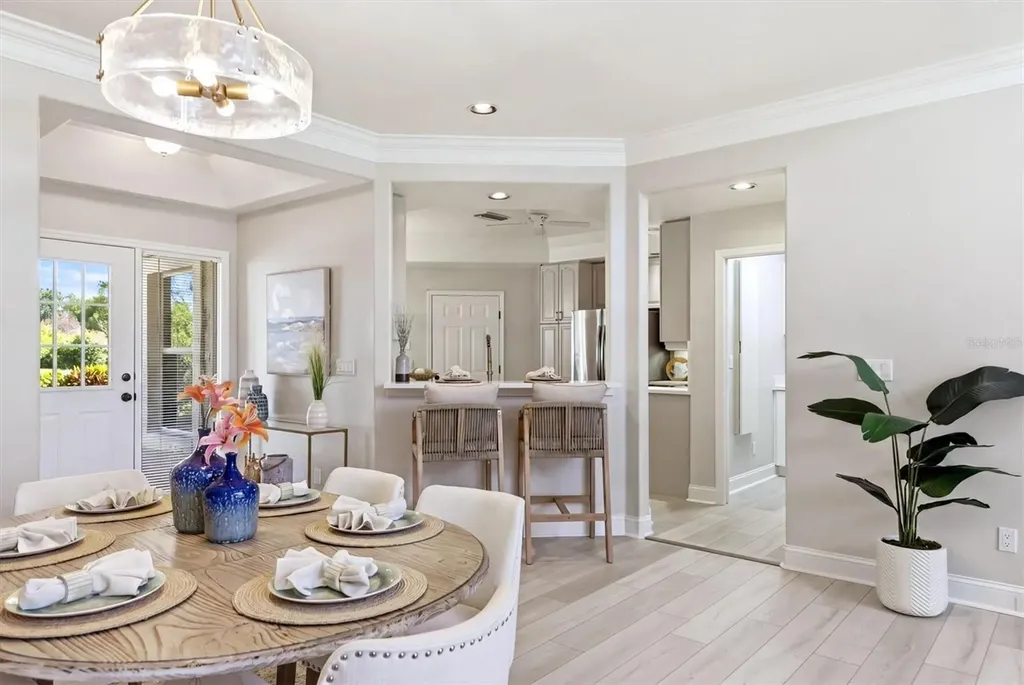 1703 Starling Drive Sarasota FL 34231