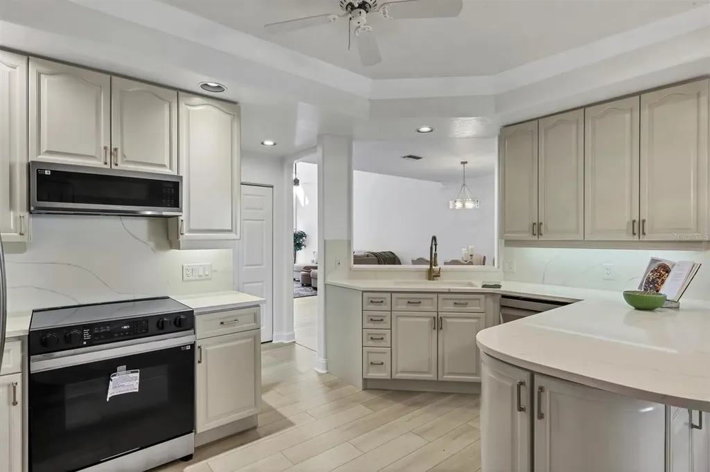 1703 Starling Drive Sarasota FL 34231