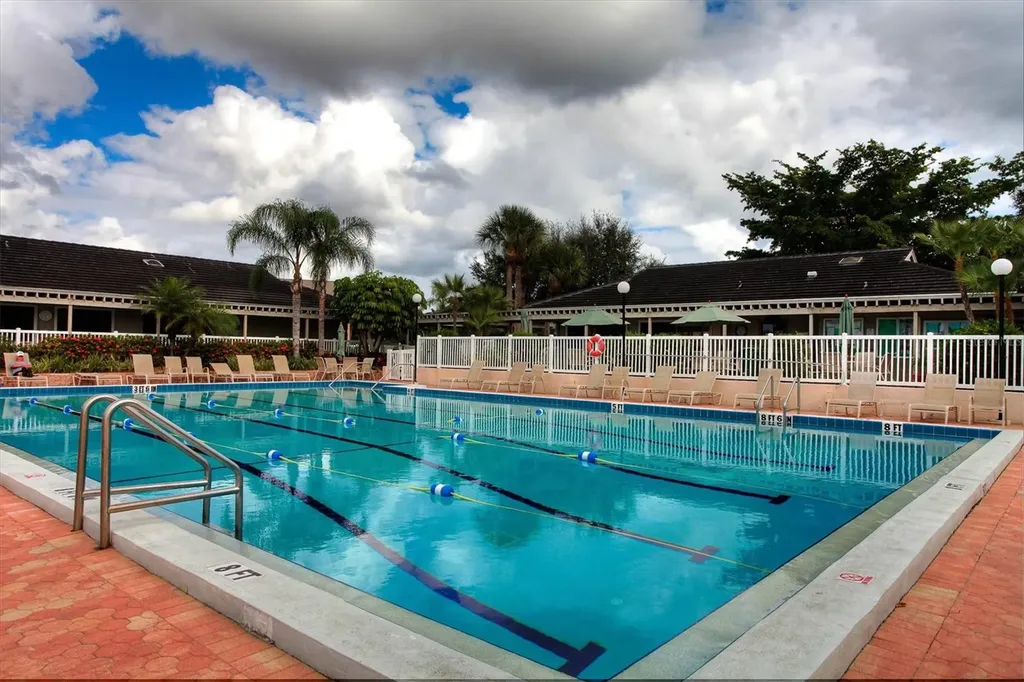 1703 Starling Drive Sarasota FL 34231