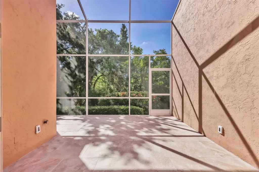 1703 Starling Drive Sarasota FL 34231