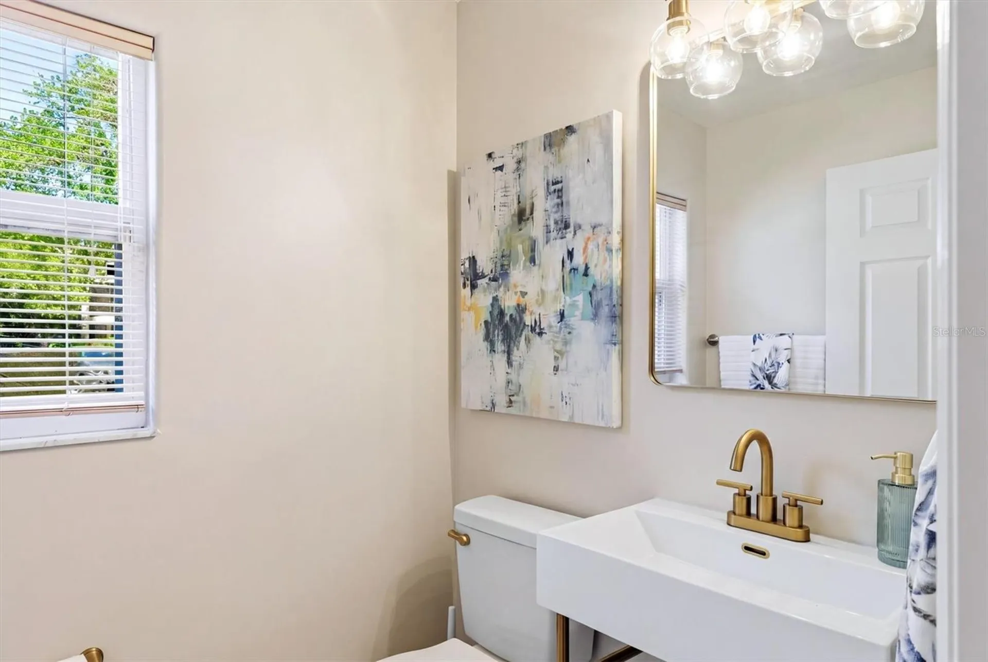 1703 Starling Drive Sarasota FL 34231