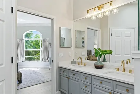1703 Starling Drive Sarasota FL 34231