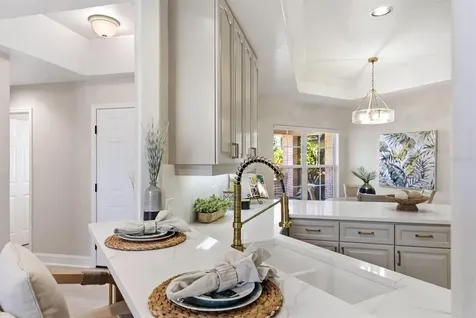 1703 Starling Drive Sarasota FL 34231