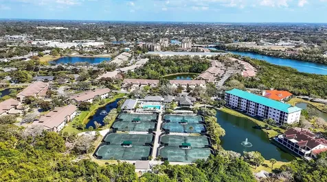 1703 Starling Drive Sarasota FL 34231