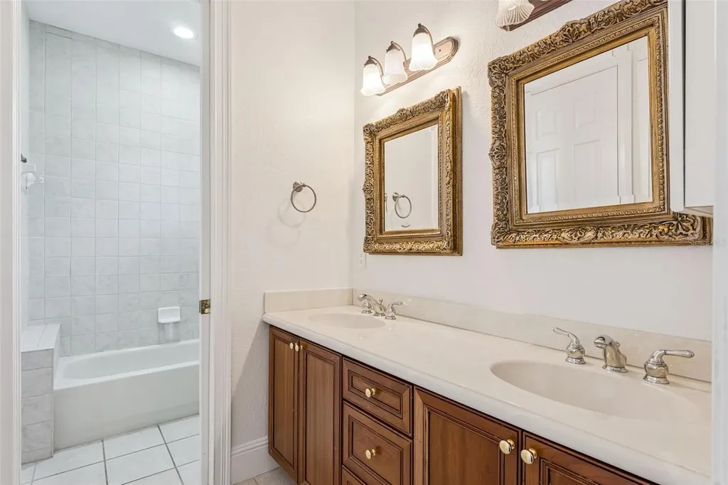 8824 Elliotts Court Orlando FL 32836