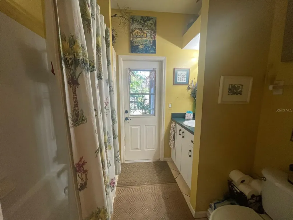Sarasota FL 34233